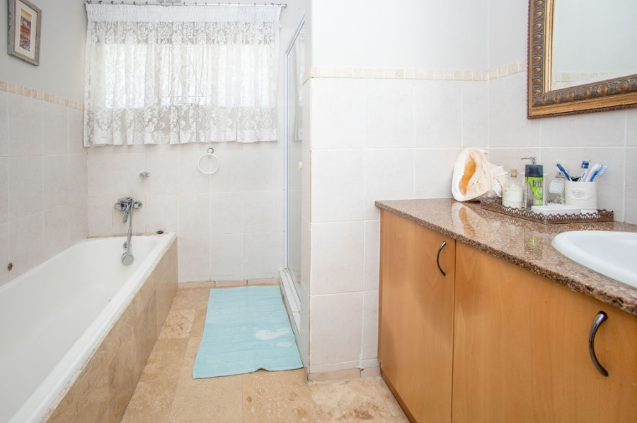 4 Bedroom Property for Sale in Bonnie Doone Eastern Cape